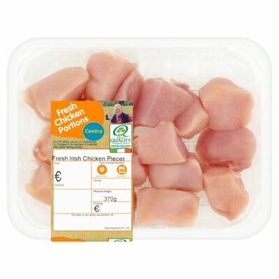 Centra Fresh Irish Diced Chicken Pieces 370g