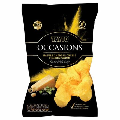 Tayto Occasions Mature Cheddar Cheese & Spring Onion Crisps 135g