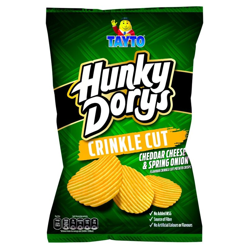 Tayto Hunky Dorys Cheddar Cheese & Spring Onion Flavour Crinkle Cut Potato Crisps 135g